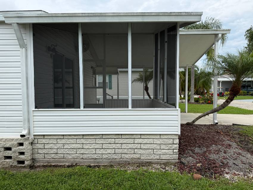 215 Rotterdam Ave a Ellenton, FL Mobile or Manufactured Home for Sale